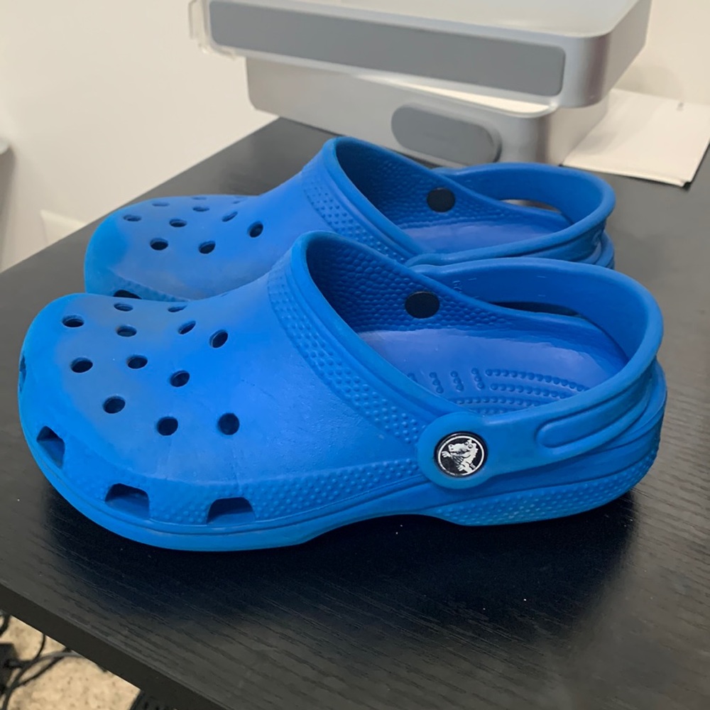 Kids Blue Crocs Size 1